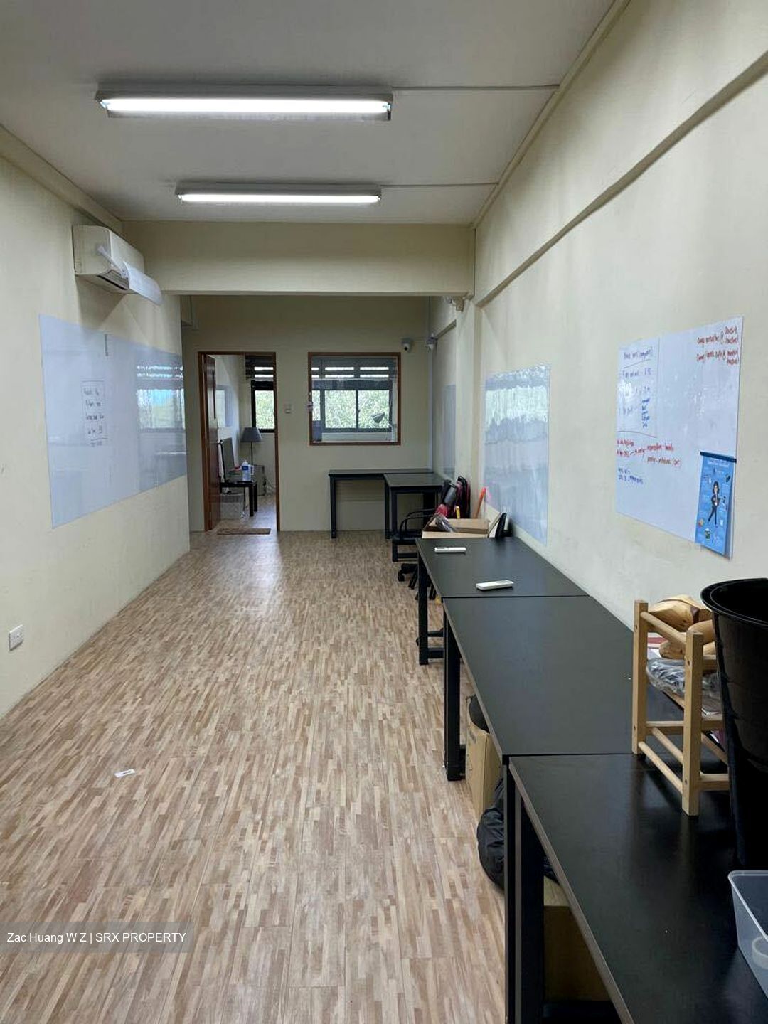 Tampines Street 21 (D18), Office #558644771